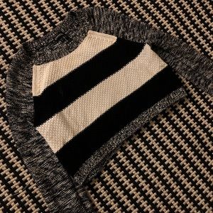 Small Express cropped sweater